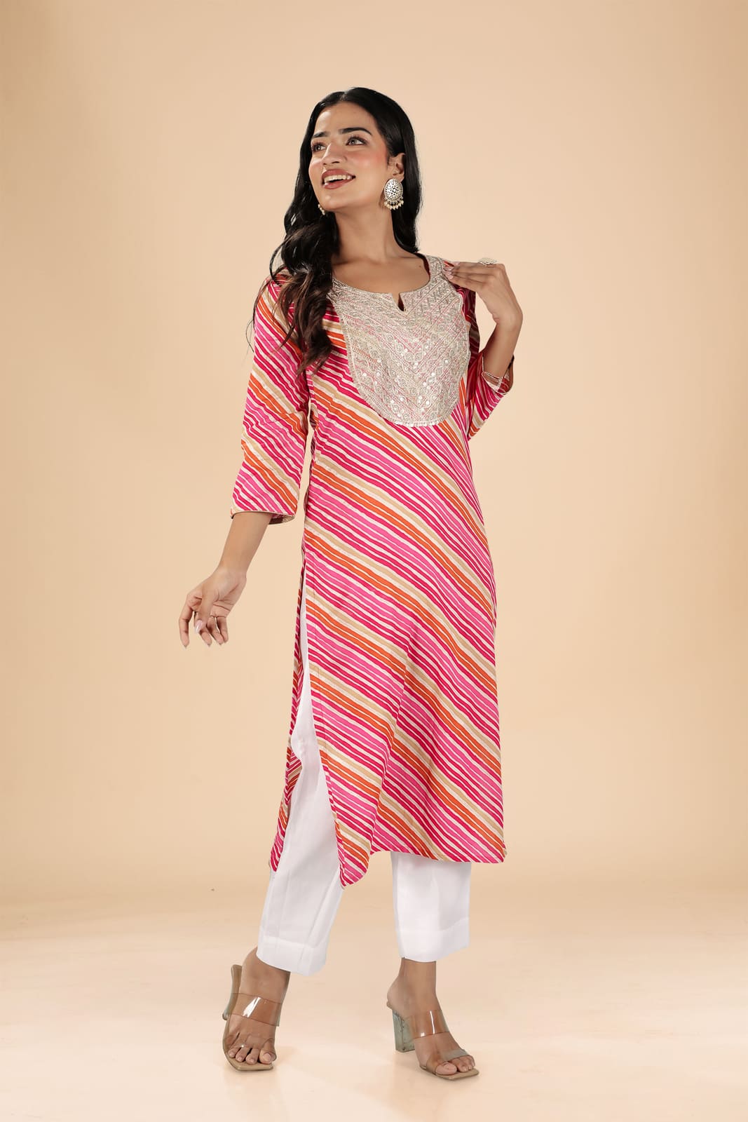 Rani Leheriya Embroidered Kurti