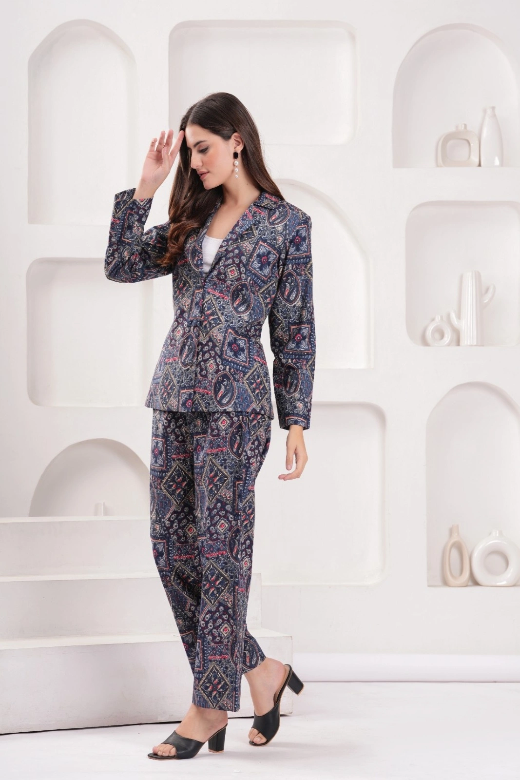 Modern Maze Blue Blazer Set